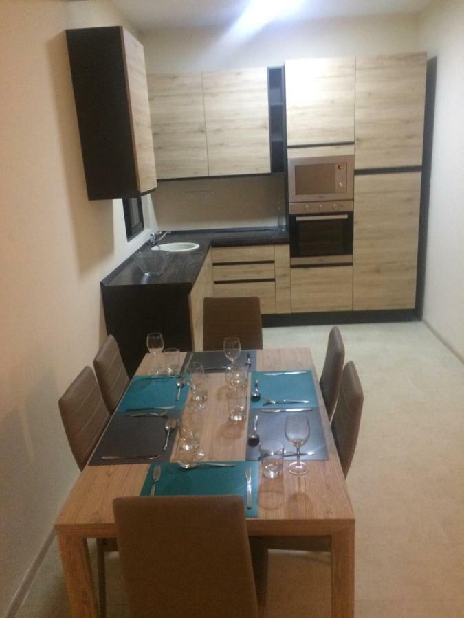Higlander Apartments เมลลิฮา ภายนอก รูปภาพ